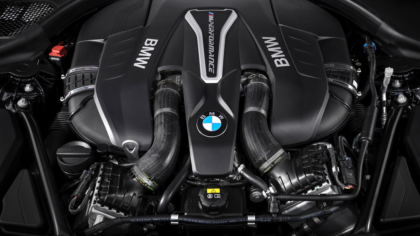 The BMW M550i Is Here And It's Faster Than The Old M5