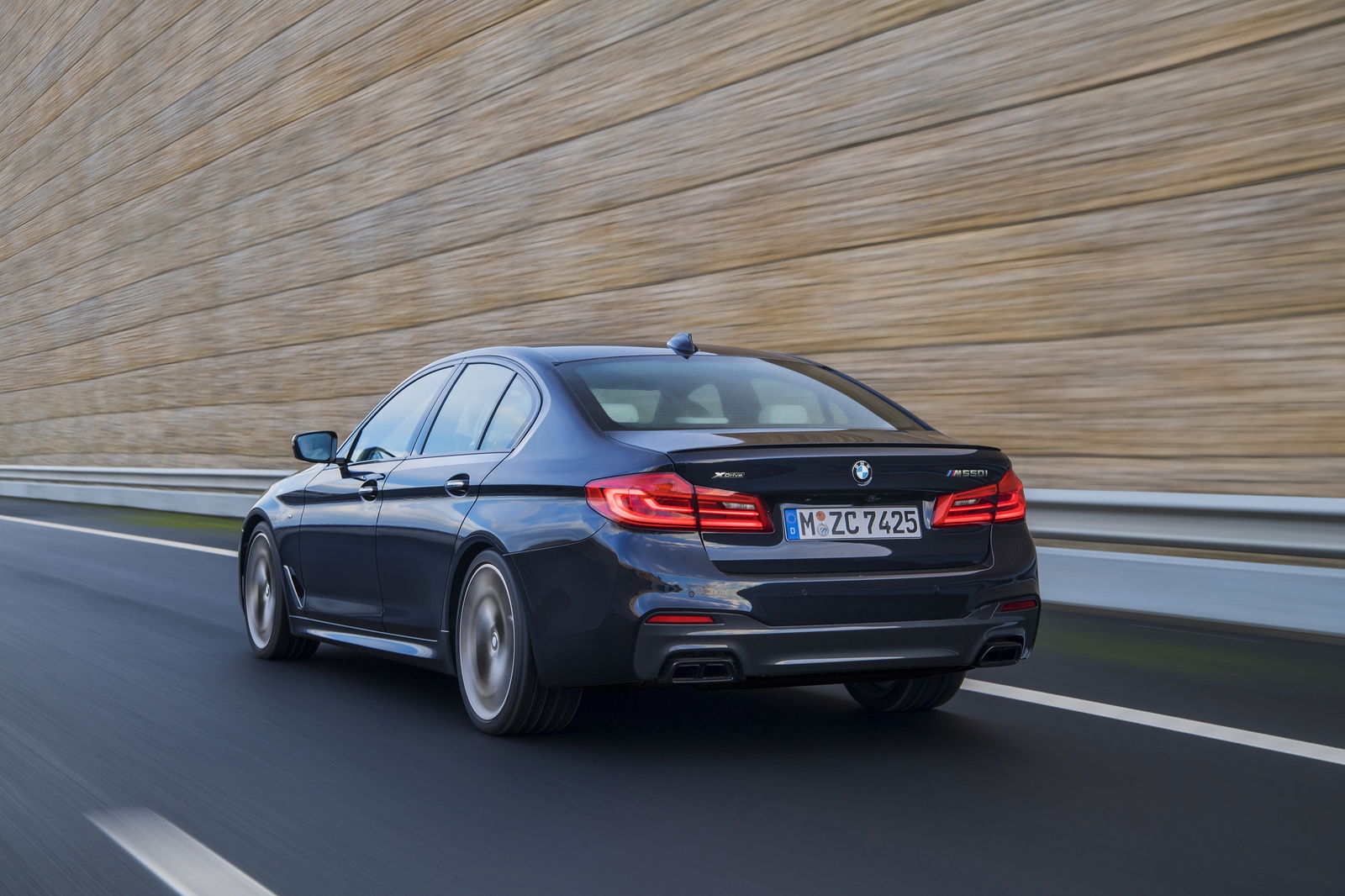 The BMW M550i Is Here And It's Faster Than The Old M5