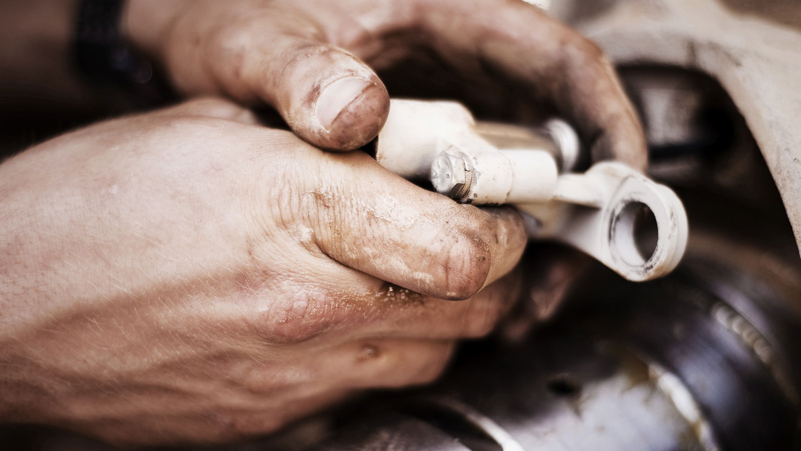 Technology Could Stop You Working On Your Own Car, Whether You Like It Or Not
