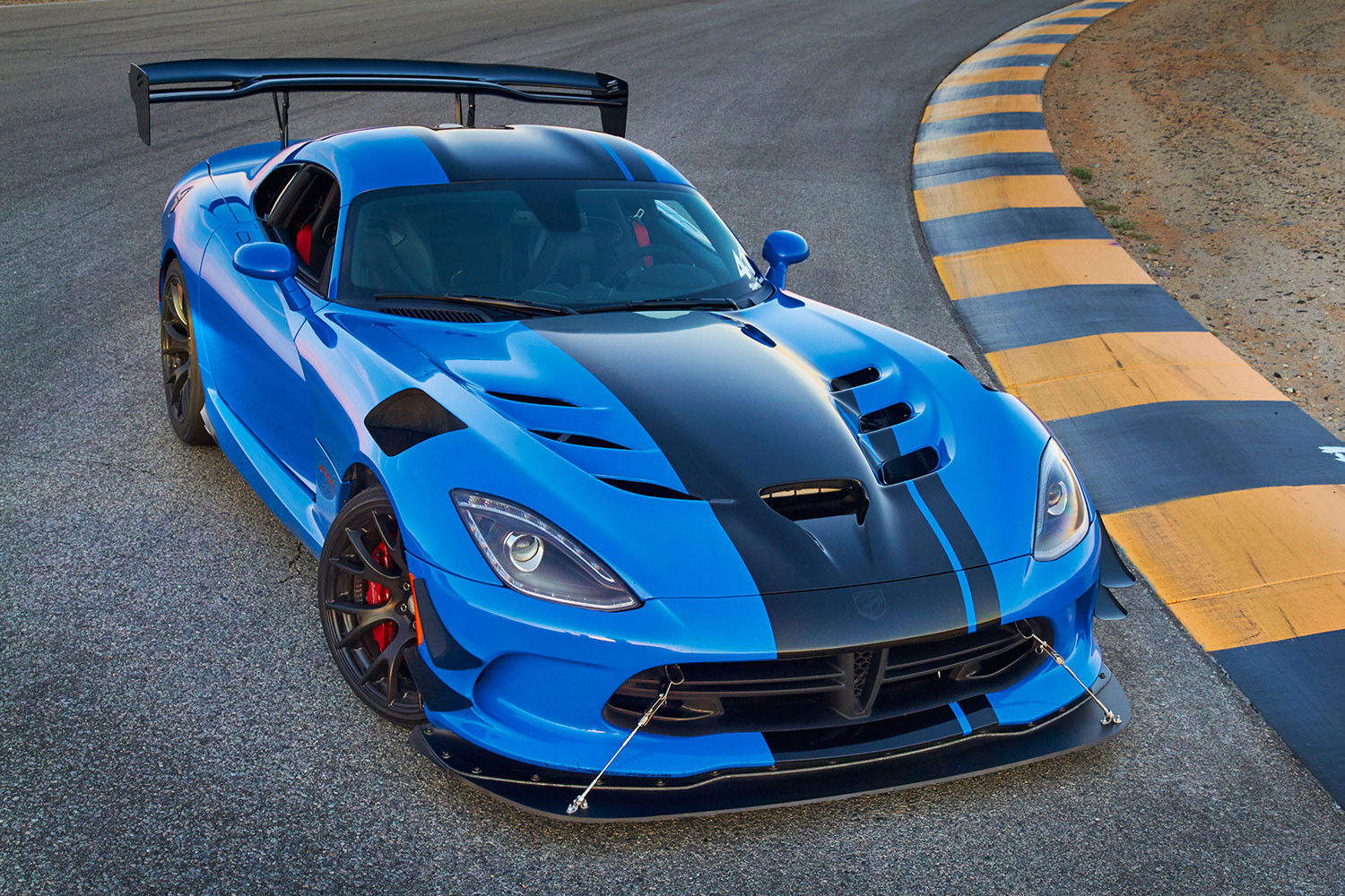 My favourite sounding V10 engines of all time. Part 2/7 #BlogPost