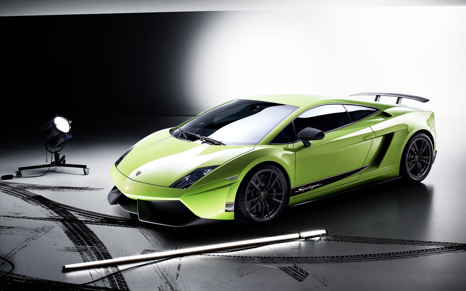 My favourite sounding V10 engines of all time. Part 2/7 #BlogPost