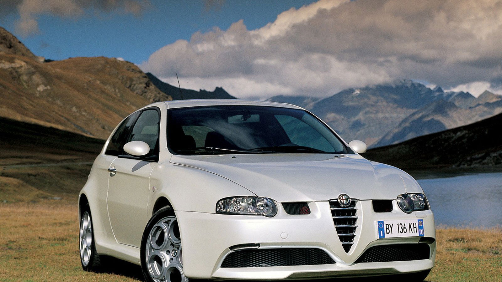 A Small-ish Blog About Cars (#2)- The Alfa Romeo 147 GTA