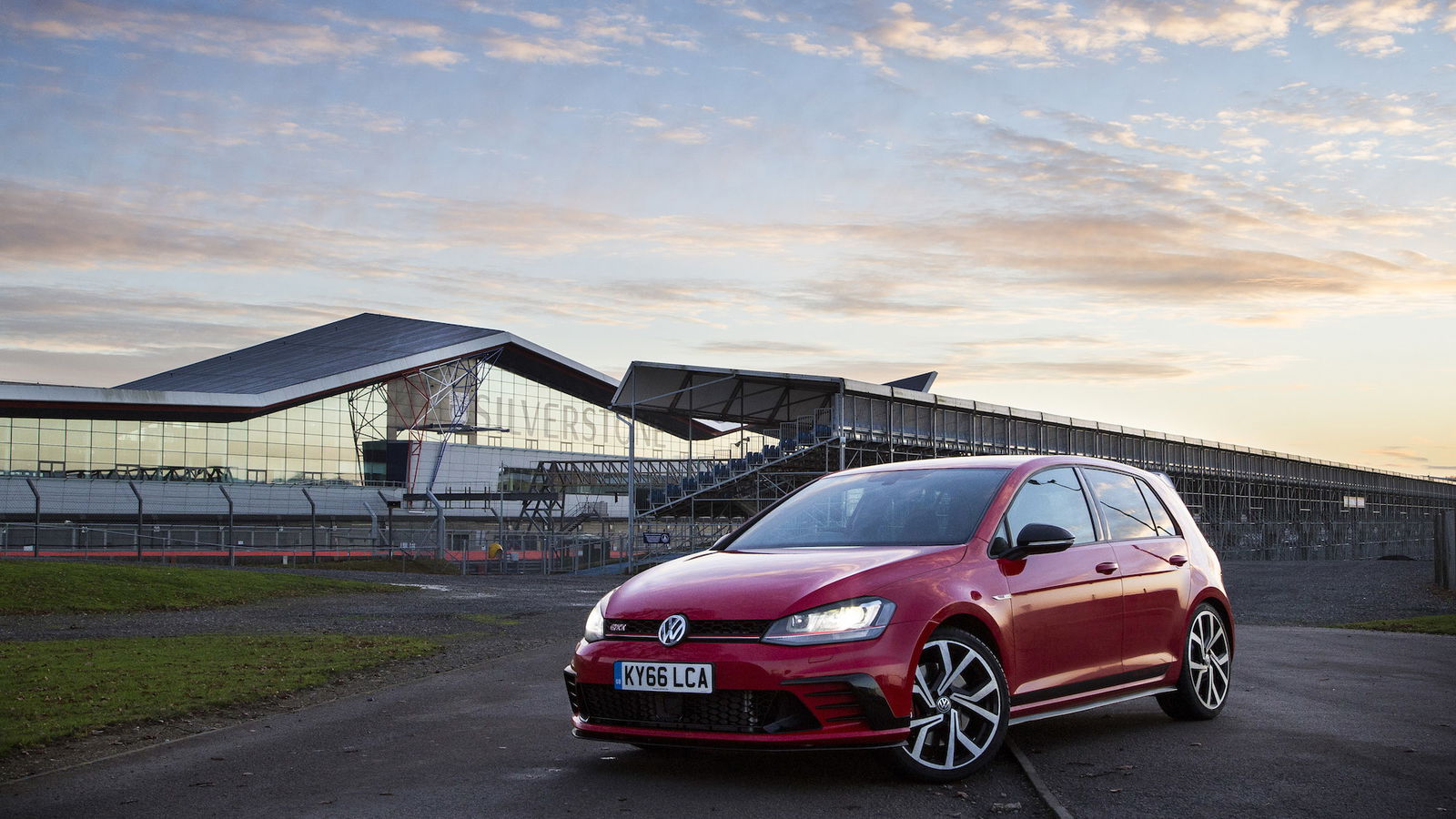 I'm Driving A VW Golf GTI Clubsport For Six Months: What Do You Want To Know?