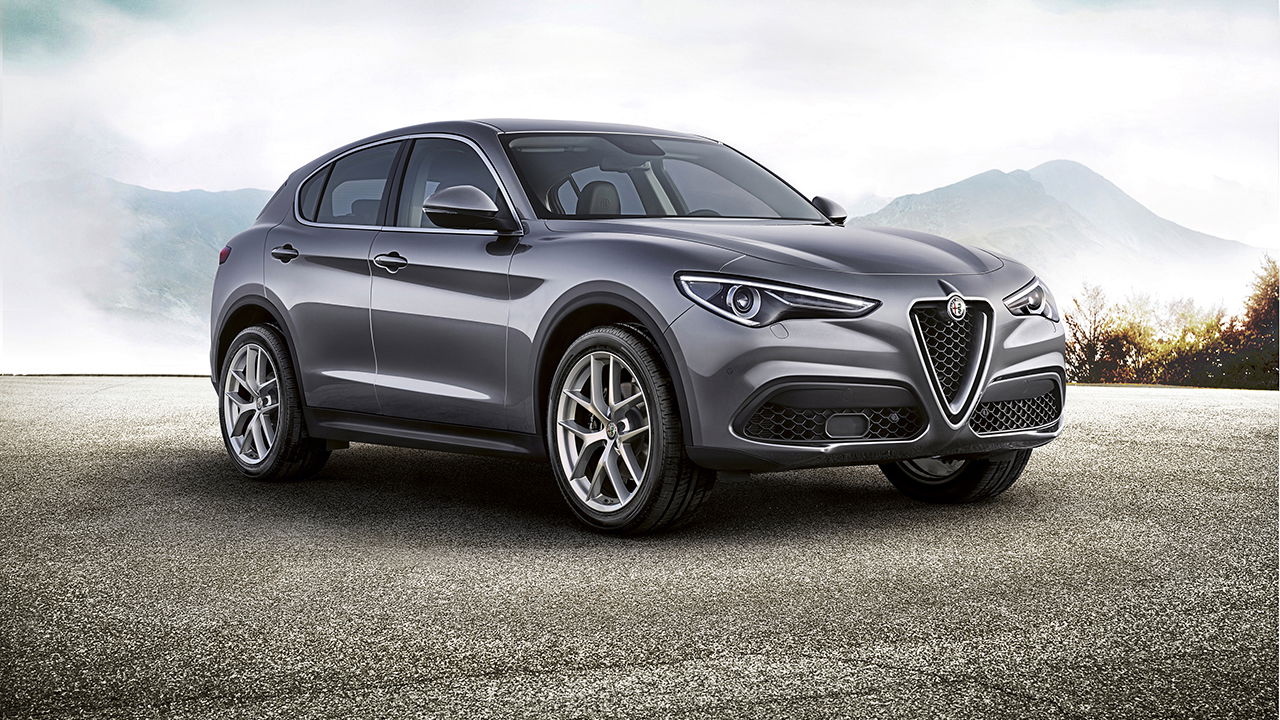 Even The 'Normal' Alfa Romeo Stelvio Looks Hot
