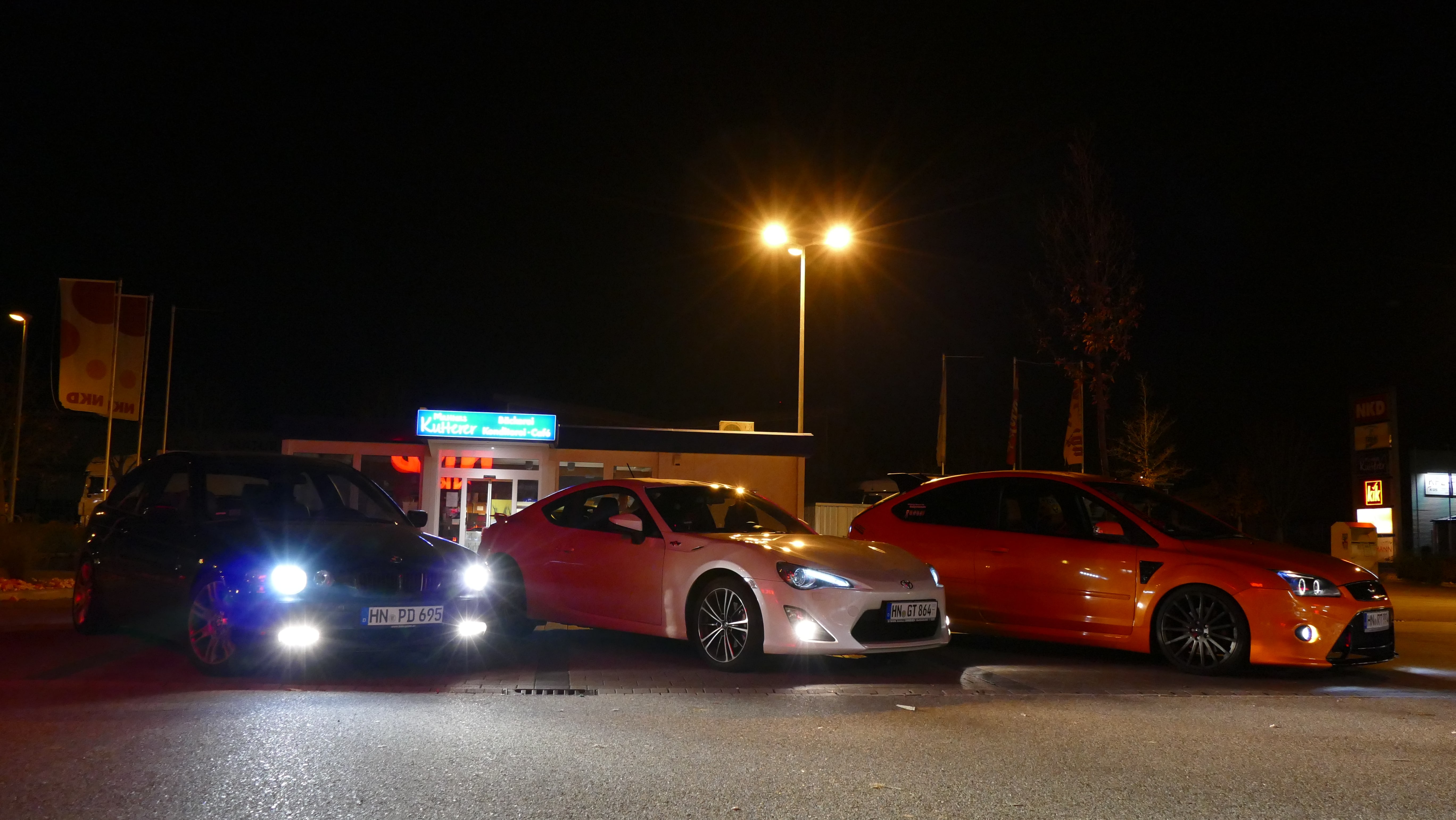 This was my squad back in the days: BMW 325ti, Toyota GT86, Ford Focus ST