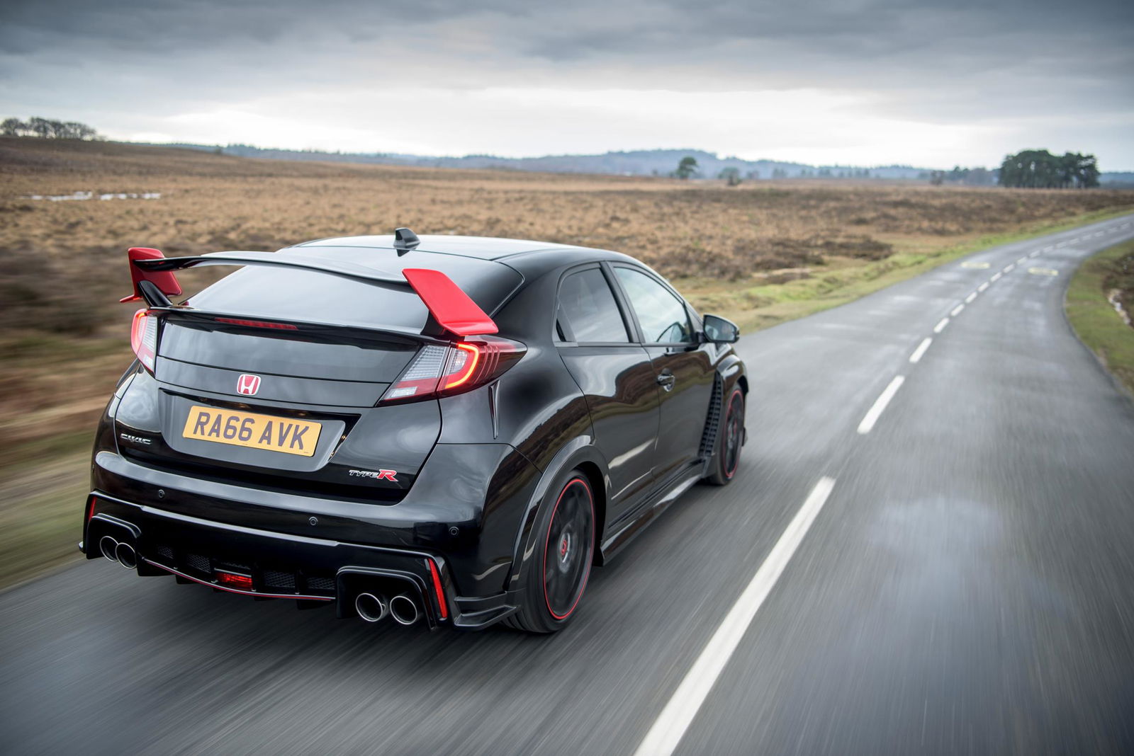 The Honda Civic Type R Black Edition Is A Limited-Run Swansong