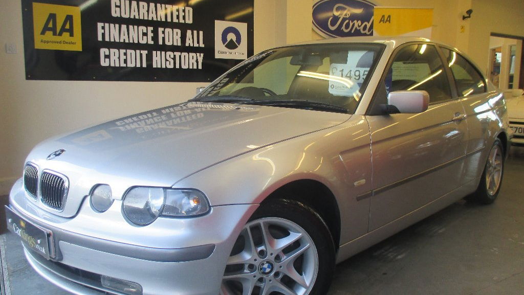 Why You Need To Buy A BMW 325ti Compact Right Now