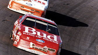 Classic Motorsport: The 1992 Hooters 500 - The Perfect Race #BlogPost