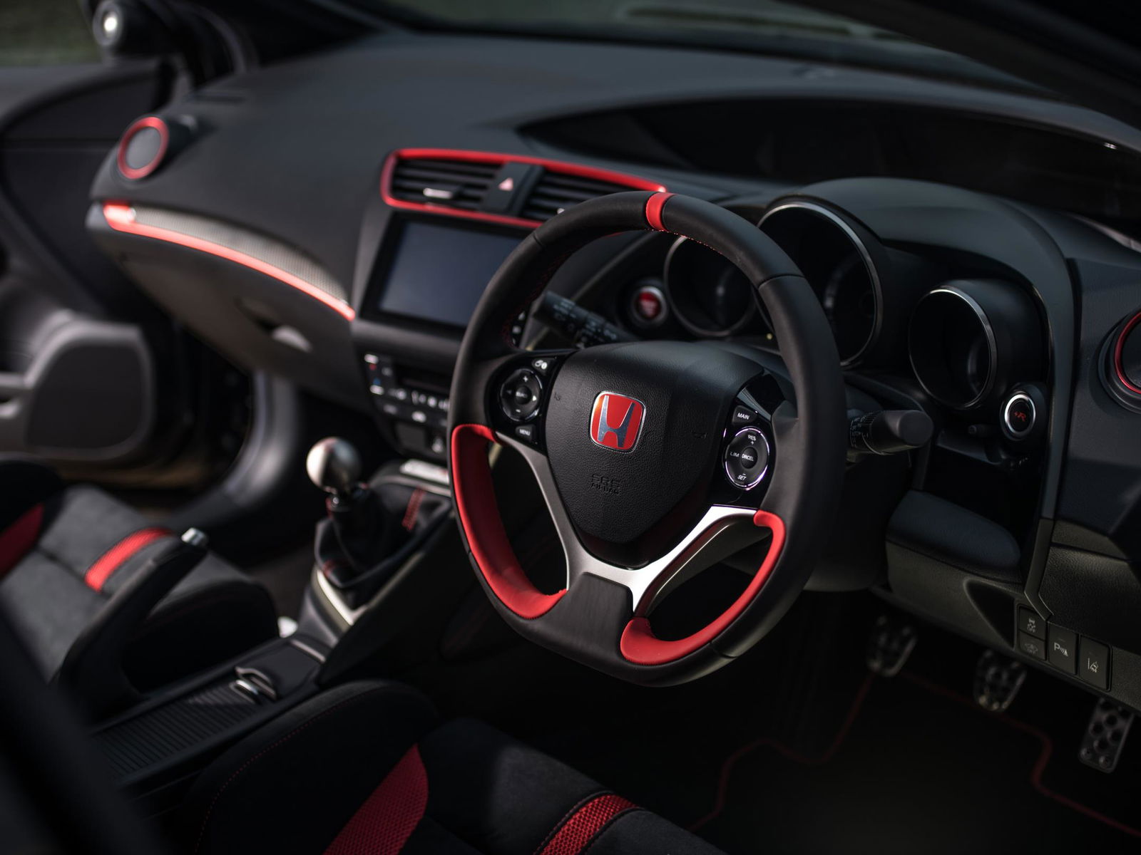 The Honda Civic Type R Black Edition Is A Limited-Run Swansong