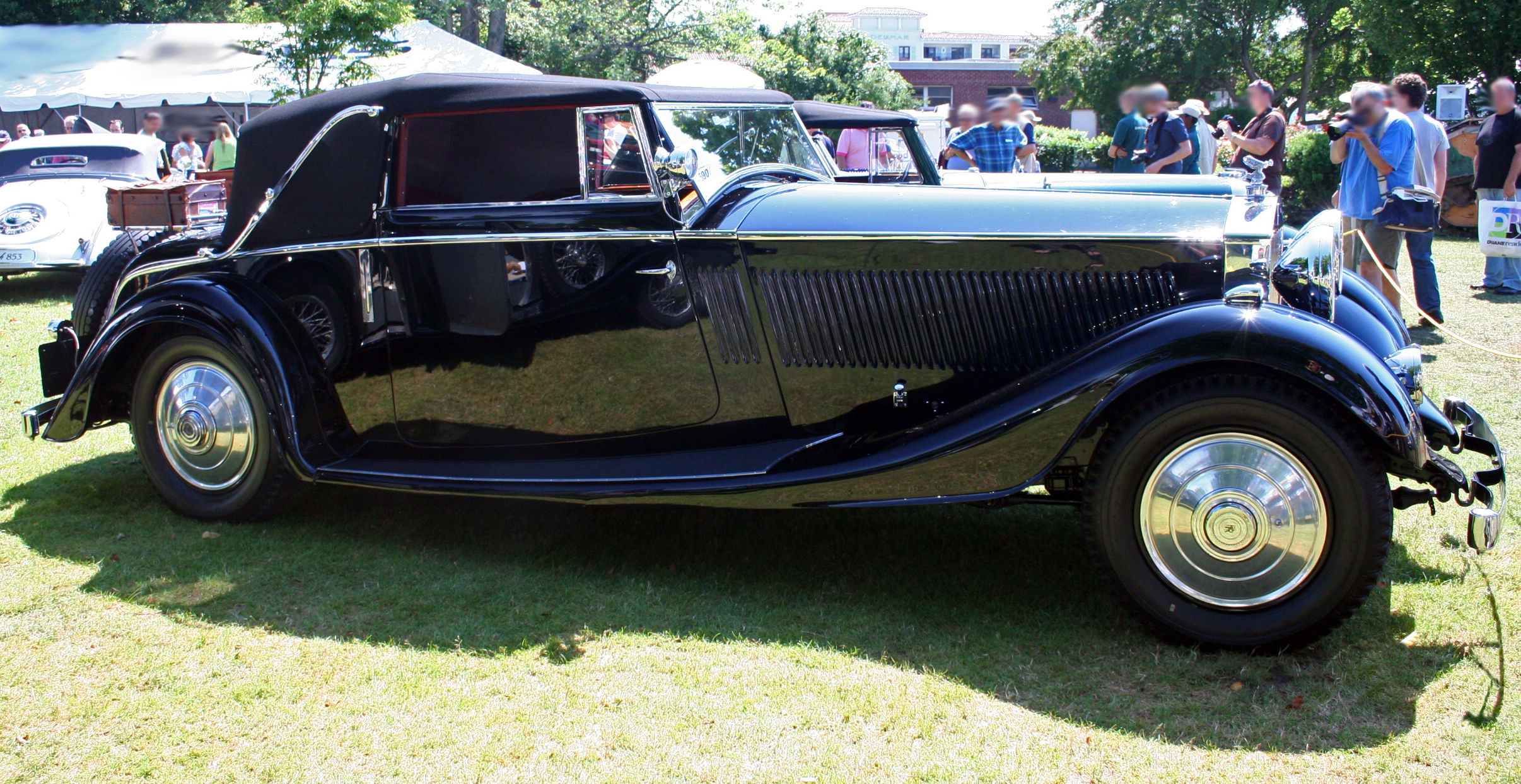 A Look Back At The World's Finest Motor Car: The Rolls-Royce Phantom