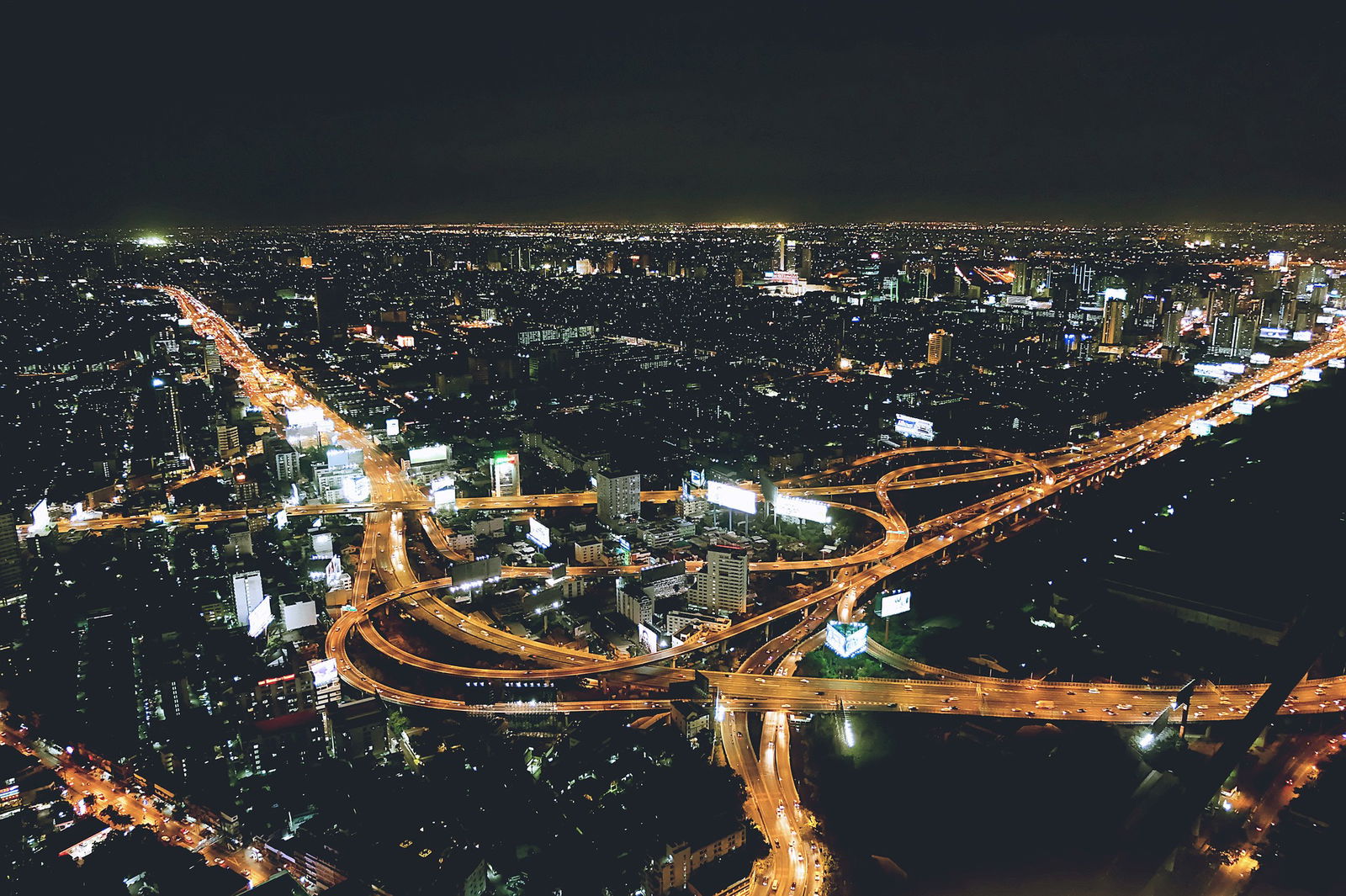 Scientists Think Heavy Traffic Could Be Causing Dementia
