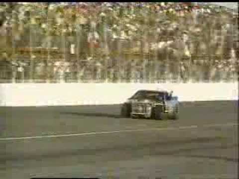 Classic Motorsport: The 1992 Hooters 500 - The Perfect Race #BlogPost