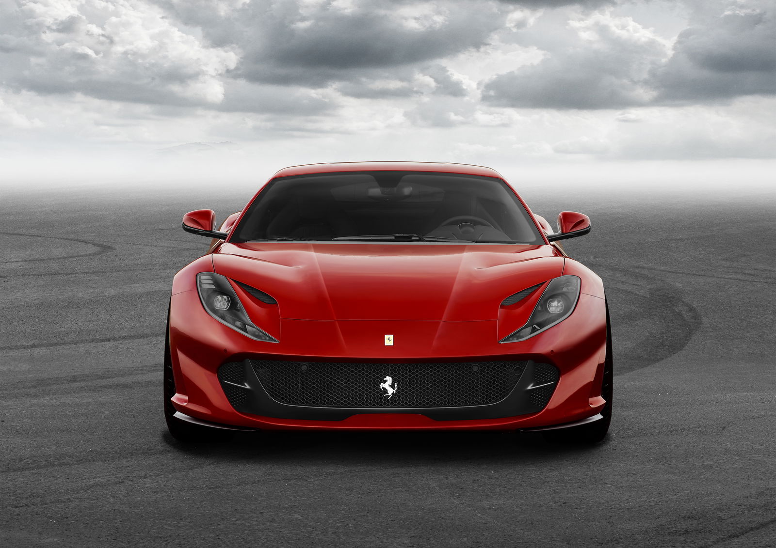 The Ferrari 812 Superfast Is An 800bhp V12 Hero