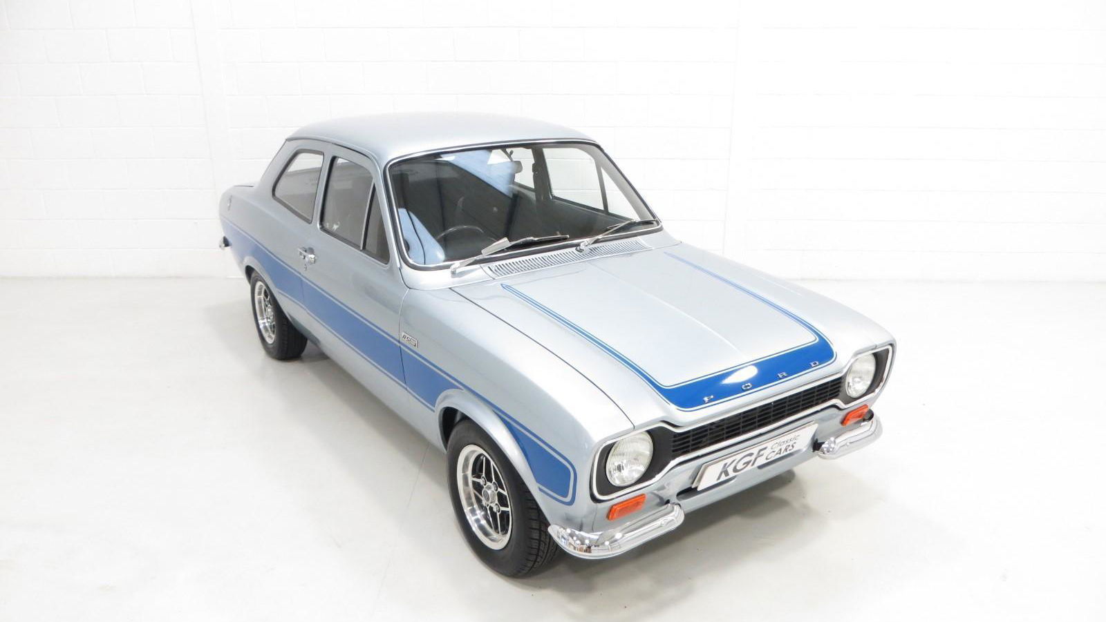 Feast Your Eyes On This Near-Immaculate MkI Ford AVO Escort RS2000
