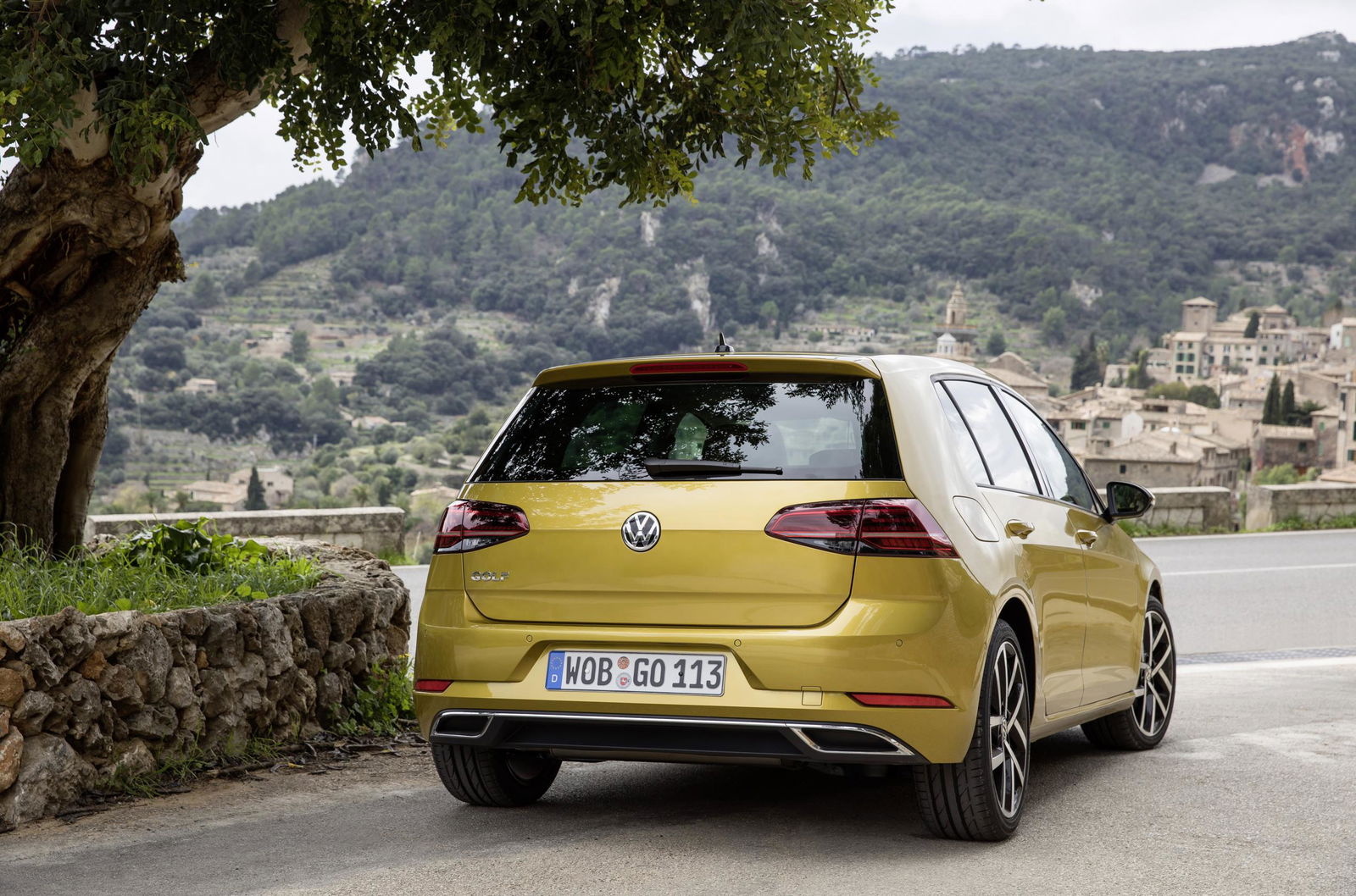 VW’s Boss Has Declared That Downsizing Is Dead