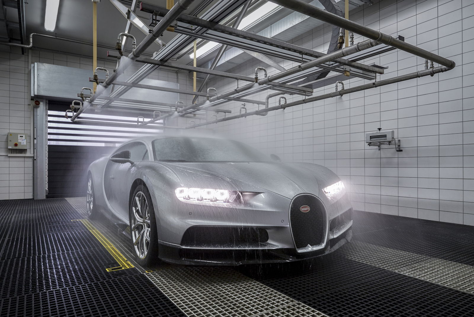 8 Fascinating Facts About The Bugatti Chiron's Production