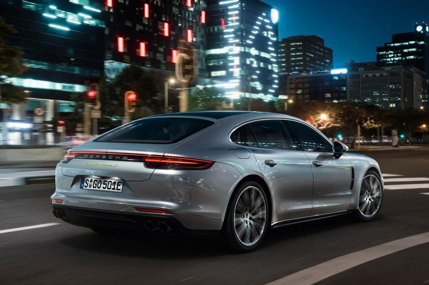 6 Of The Fastest Luxury Saloons Money Can Buy