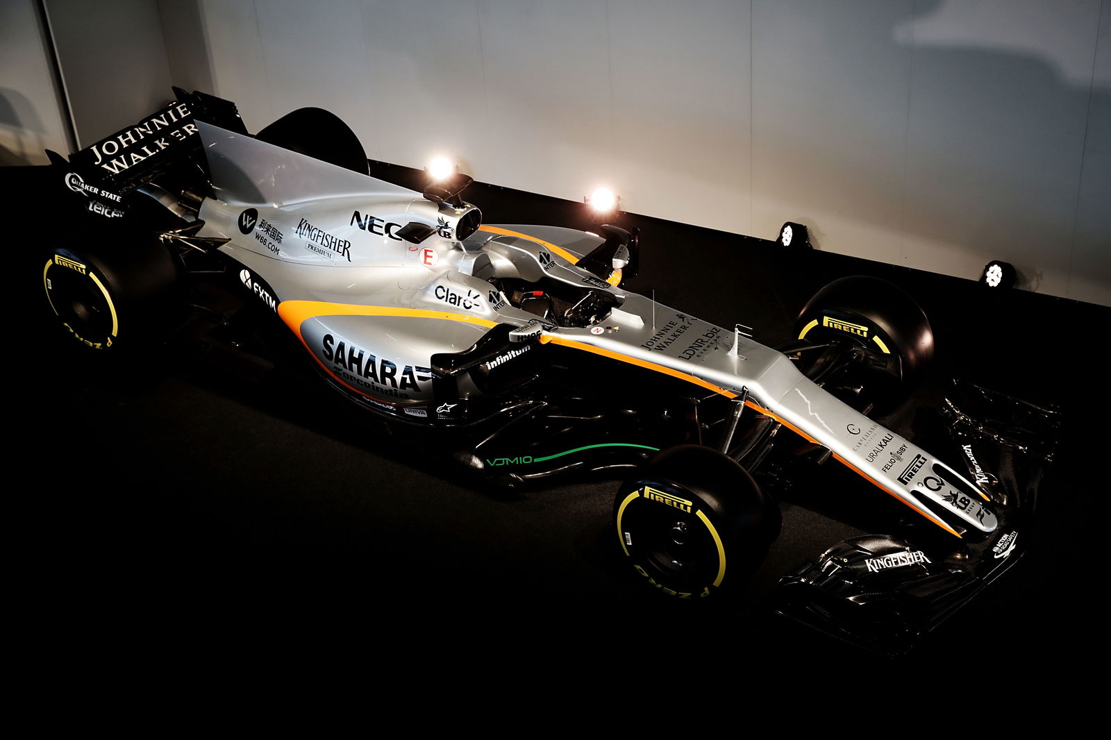 The Complete F1 2017 Grid Has Been Revealed, And It Looks Damn Good