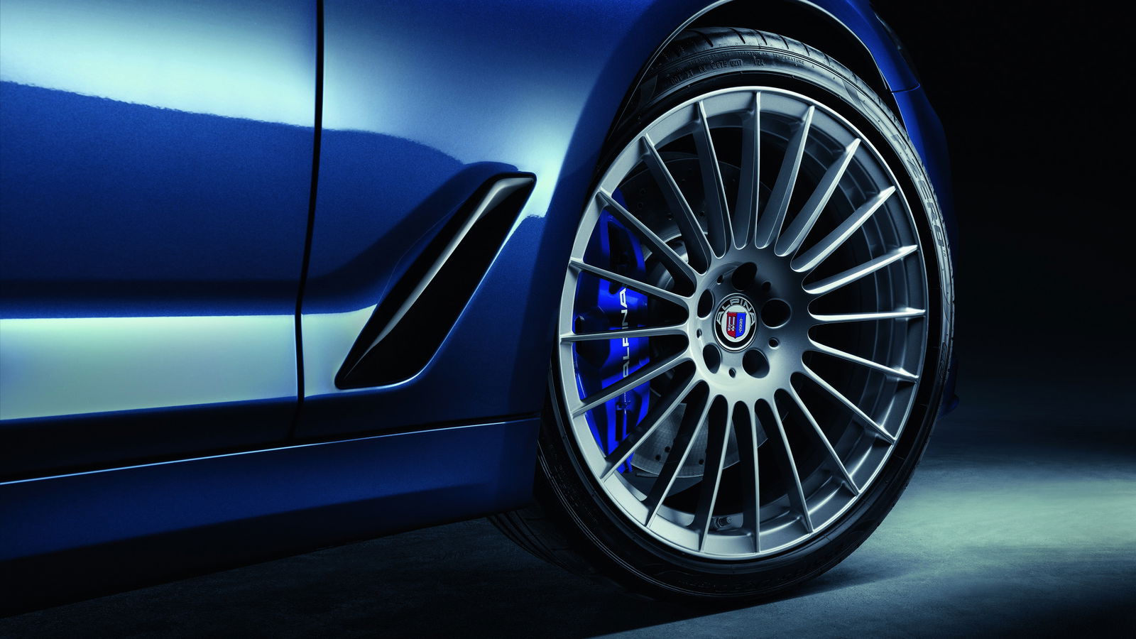 The 205mph Alpina B5 Touring Is The M5 Wagon BMW Won't Make