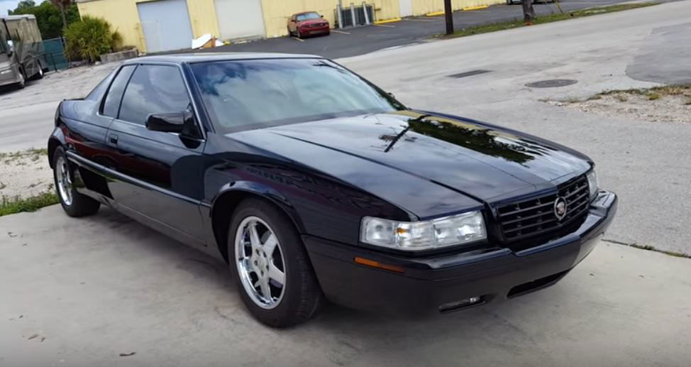 6 Twin-Engined Cars That Proved One Powertrain Simply Wasn't Enough