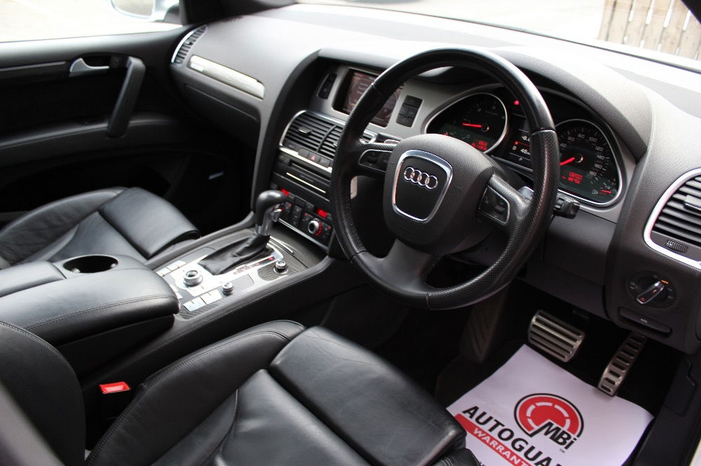 £32k Buys You A V12 TDI Audi Q7 With The Same Torque As A Pagani Huayra