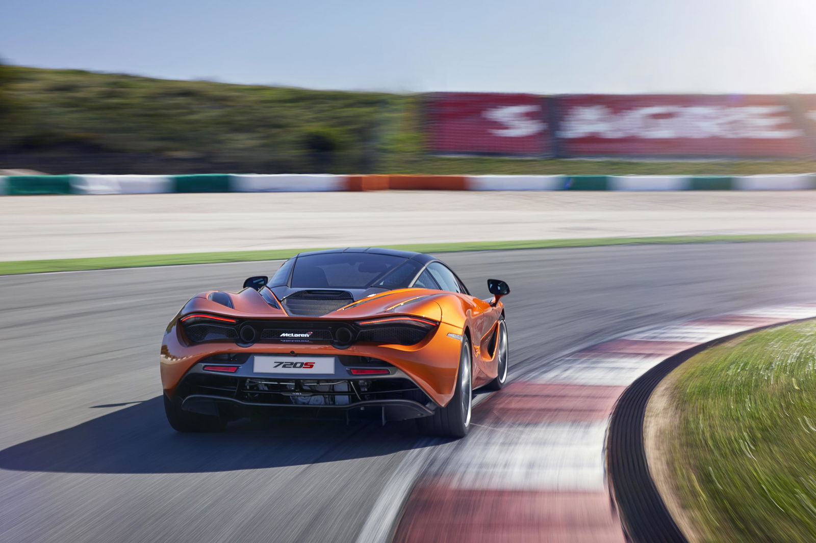 Feast Your Eyes On The Outrageously Stunning McLaren 720S