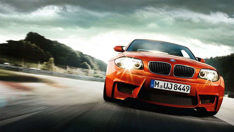 Practical Reasons for Why Everybody In the World Should Own a Sports Car #BlogPost