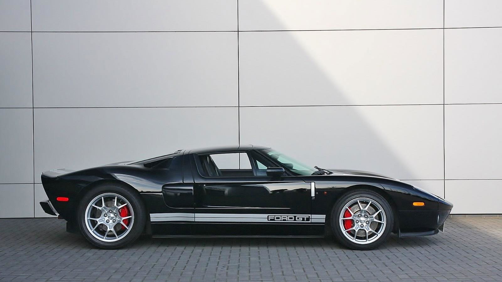 8 'Bargain' Supercars That Aren't As Expensive As You'd Imagine