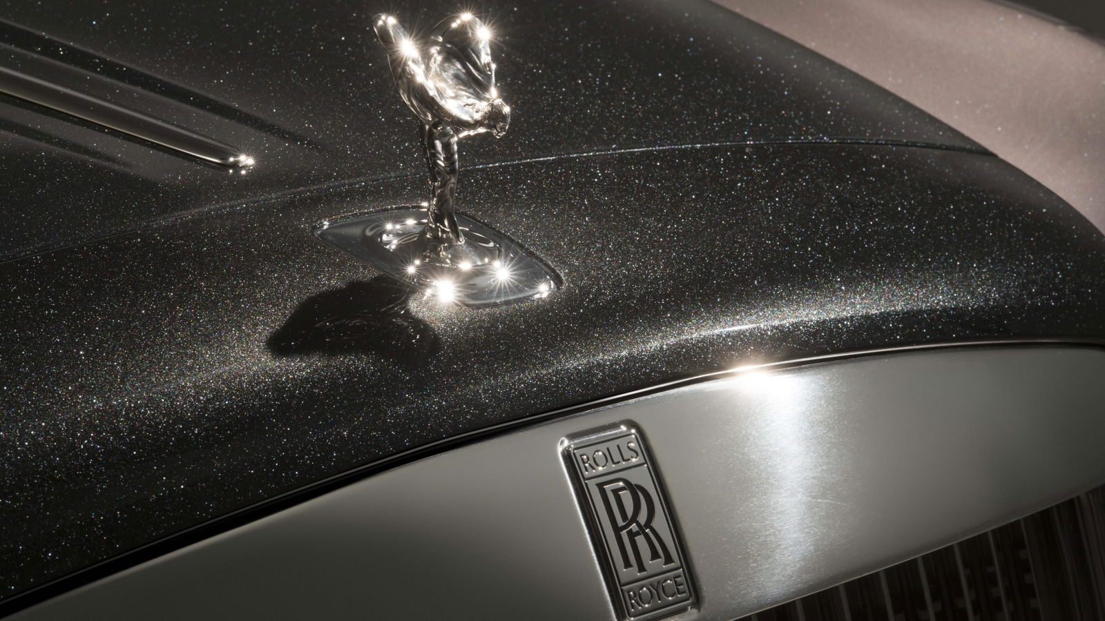 The Star Of Rolls-Royce's Geneva Stand Will Be Painted With Actual Diamonds