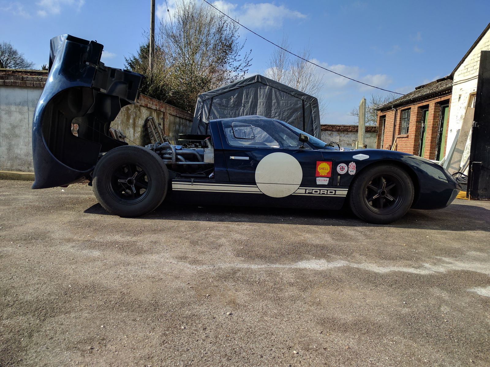 Superformance GT40- A Passionate Bond #blogpost by Szymek S