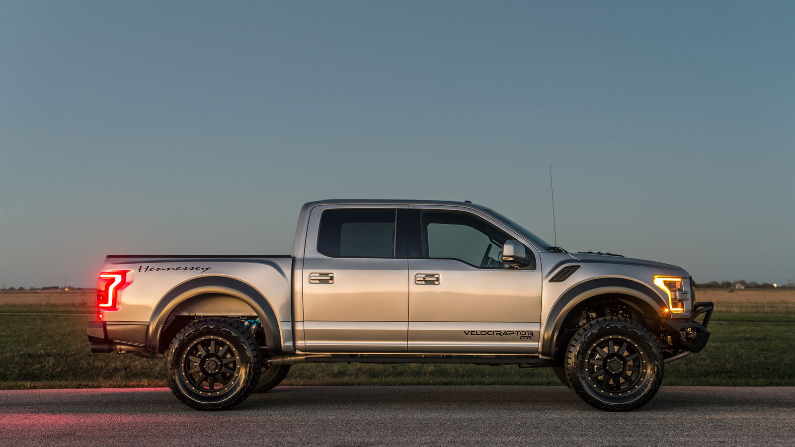 The New 605bhp Hennessey Velociraptor Will Do 0-60mph In 4.2sec