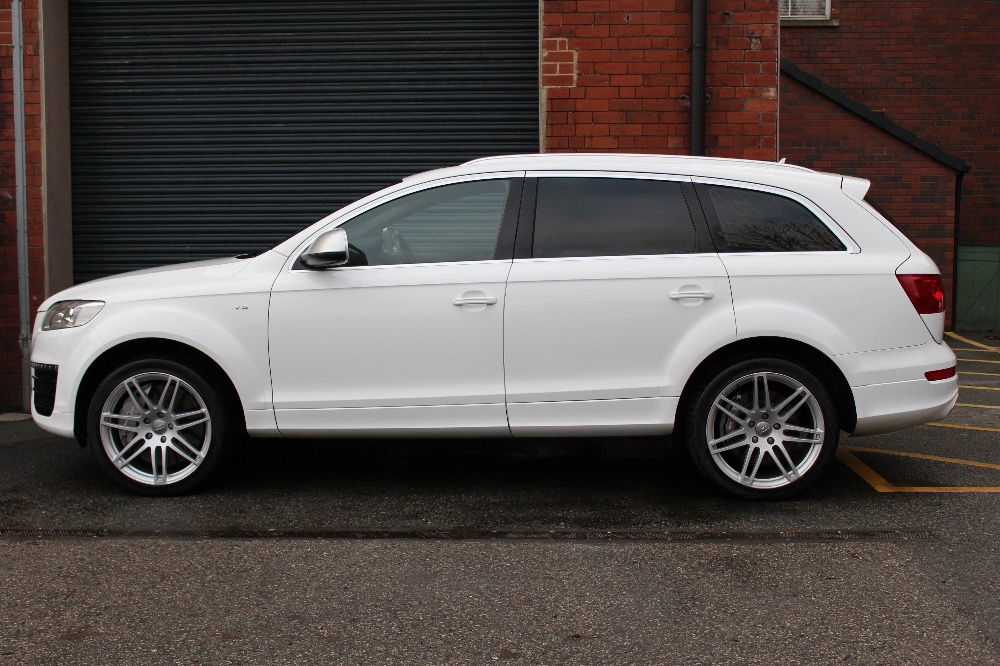 £32k Buys You A V12 TDI Audi Q7 With The Same Torque As A Pagani Huayra