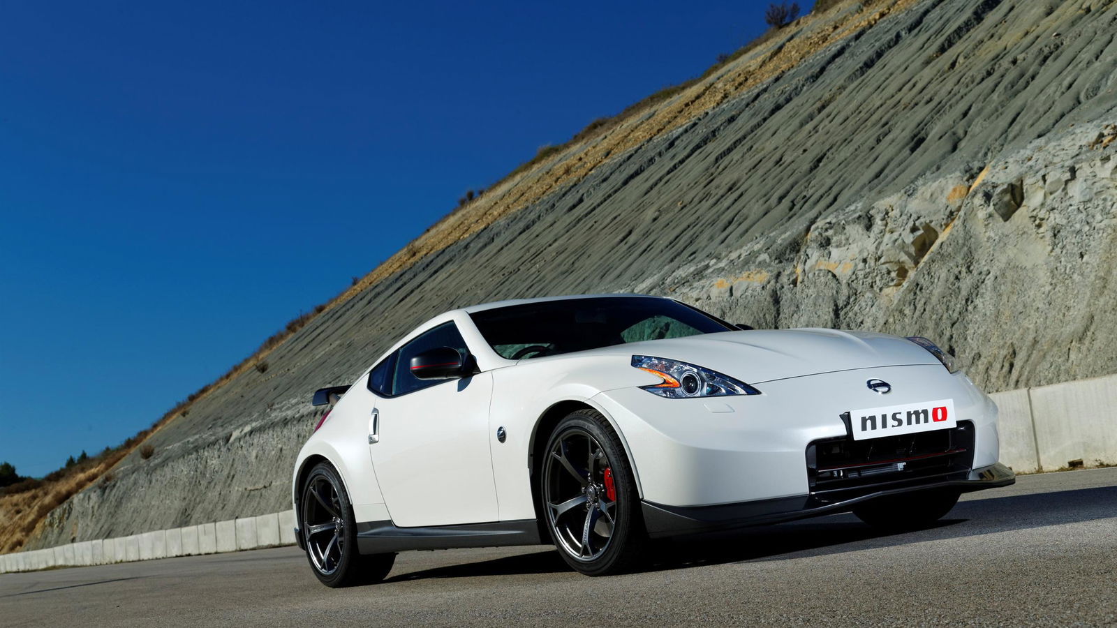 7 Awesome Cars That Are Now UK Road Tax Bargains