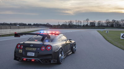 Nissan Has Revealed A Cop Car You Really Do Want To See In Your Mirrors