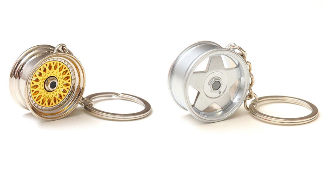 8 Spectacular Car Keychains You Need In Your Life
