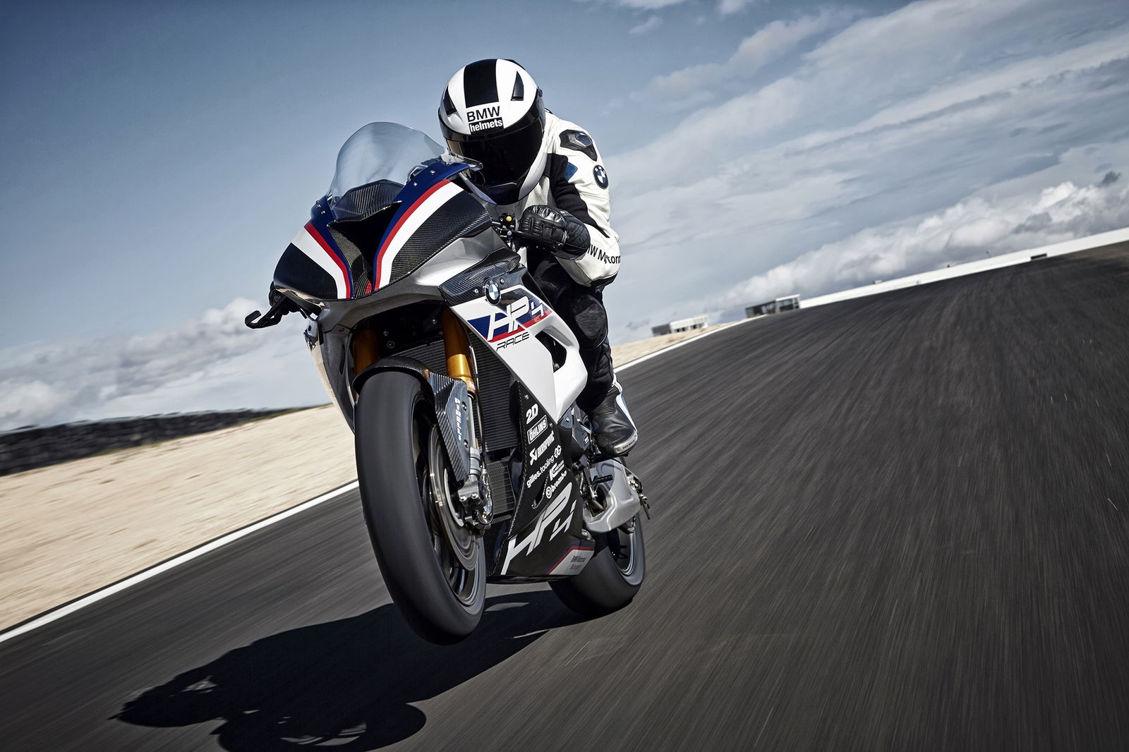 BMW Has Revealed A Race-Spec Superbike With A Staggering Power-To-Weight Ratio