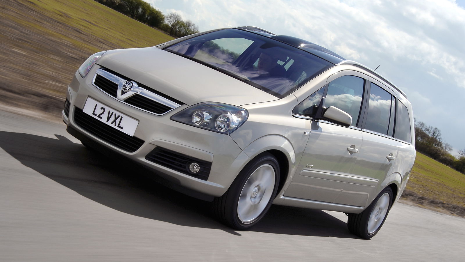 Government Report Slams Vauxhall For Handling Of Zafira Fire Issue