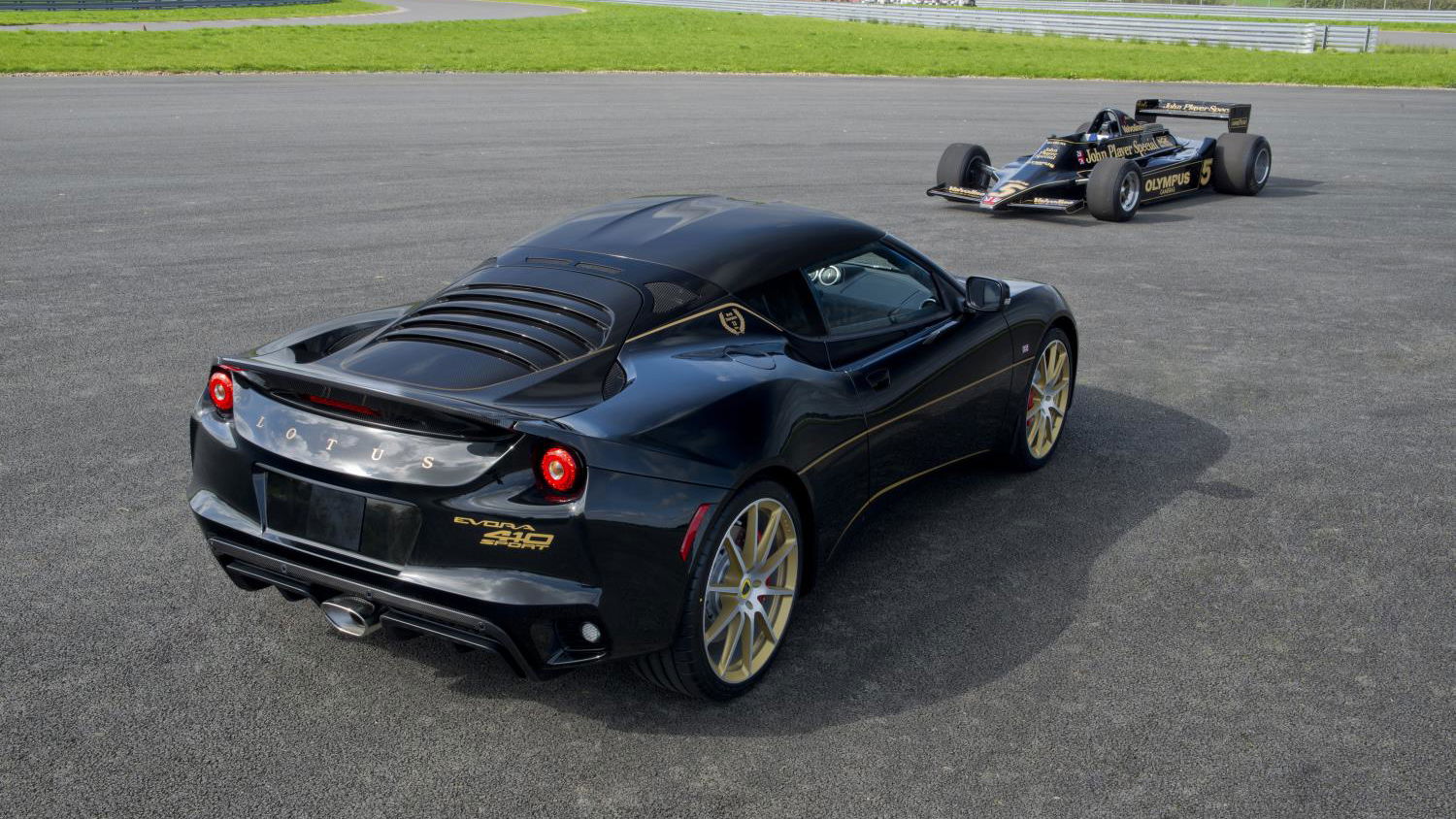 Feast Your Eyes On The Special Black And Gold Lotus Evora Headed Only For The US