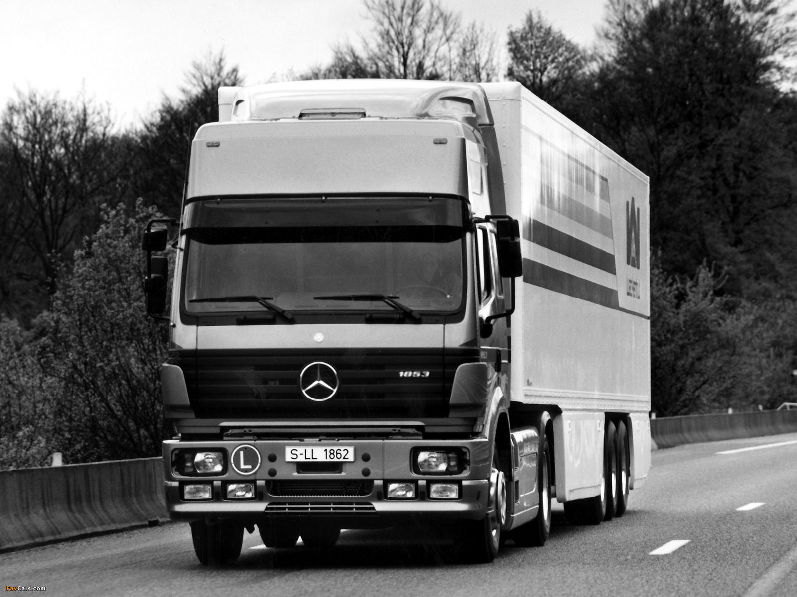 My first blog post! My top 8 Semi Trucks (lorries) (#KingsOfTheRoad)