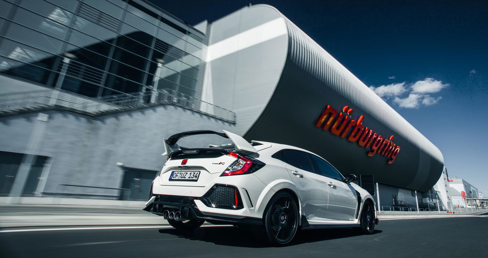 The Honda Civic Type R Has Blitzed The FWD 'Ring Record With A 7:43 Lap