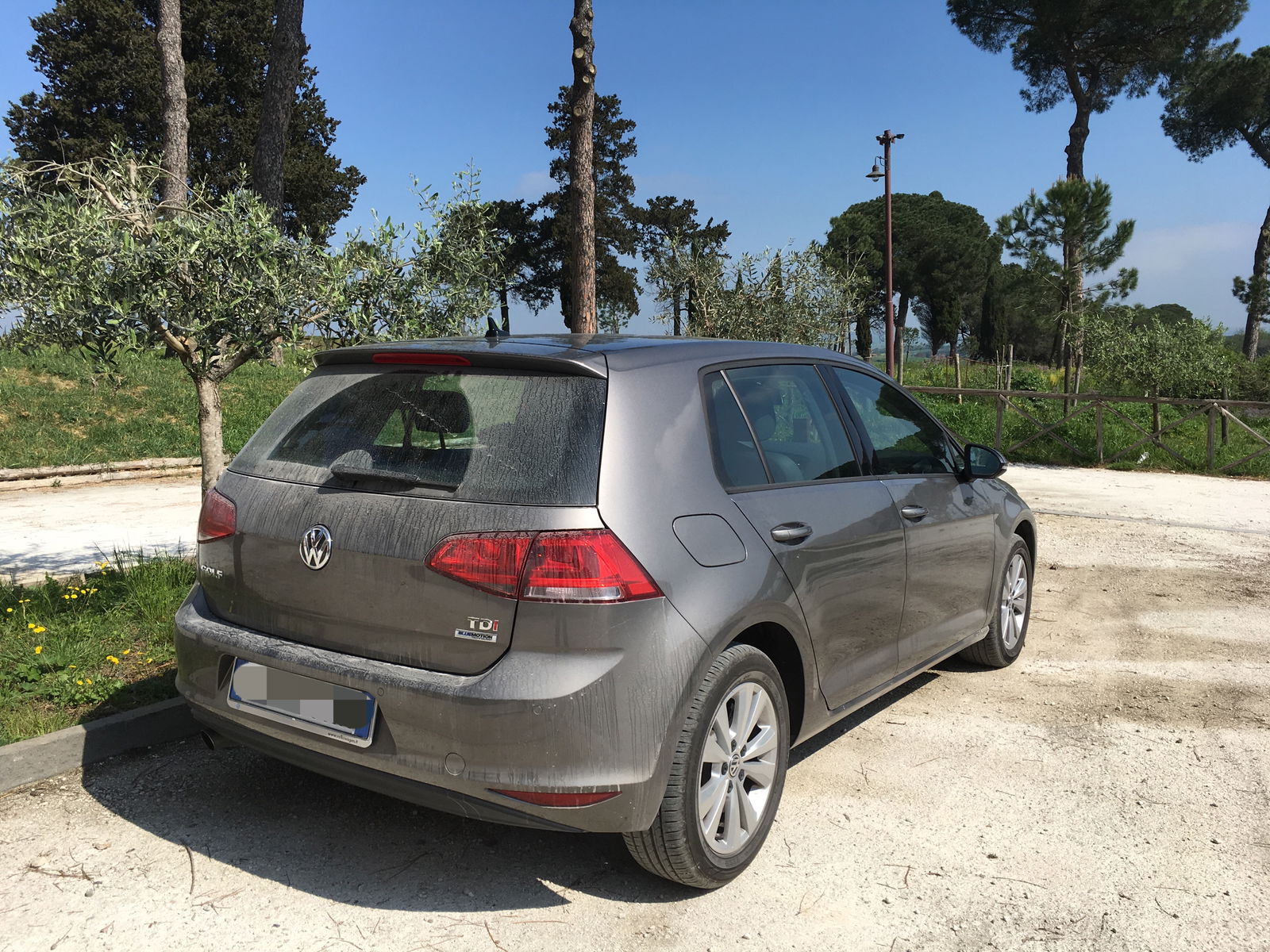 2016 Volkswagen Golf 1.6 TDI BlueMotion Review