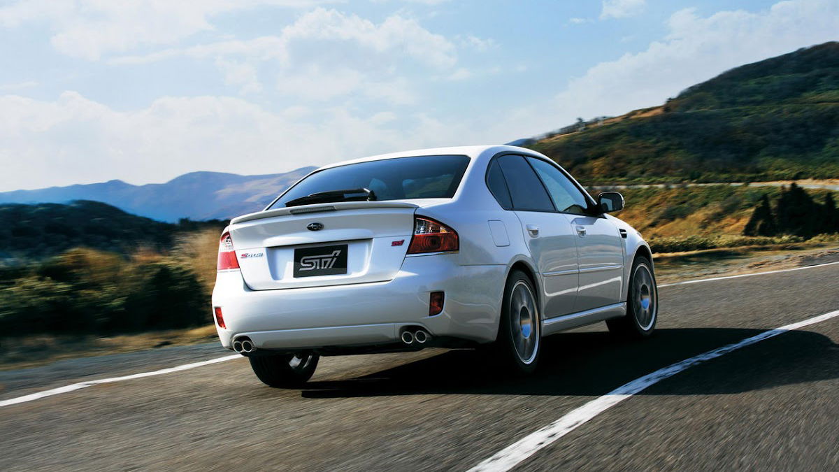 STing In The Tail: Subaru Legacy STi S402 Short 