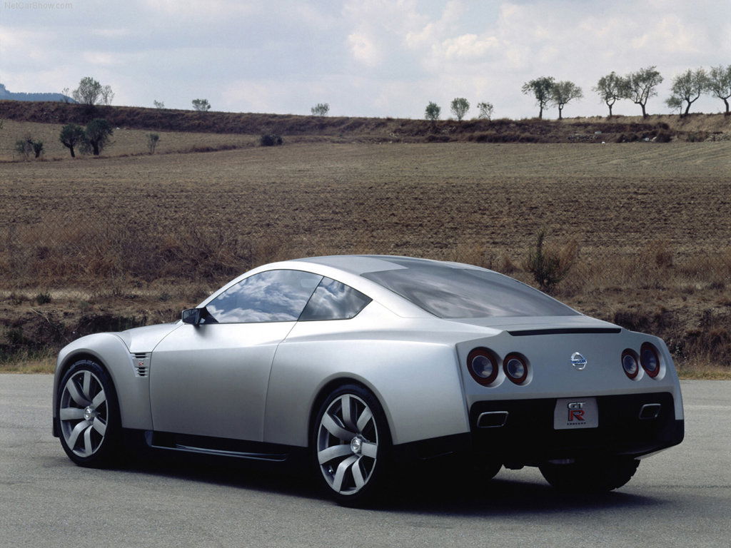 This design might not appeal to everyone, but it was still enough to give people a hint of what the next generation GT-R would look like.