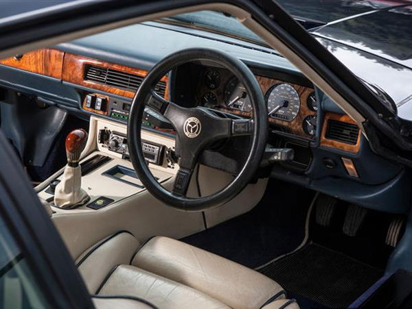 Crouching Tiger - Lister-Jaguar XJS Le Mans