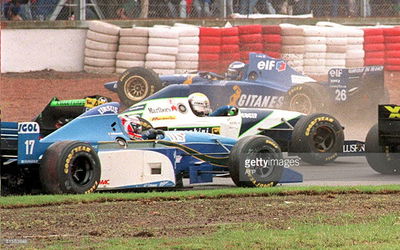 The Argentine GP started chaotically with Hakkinen being a victim on the second start.