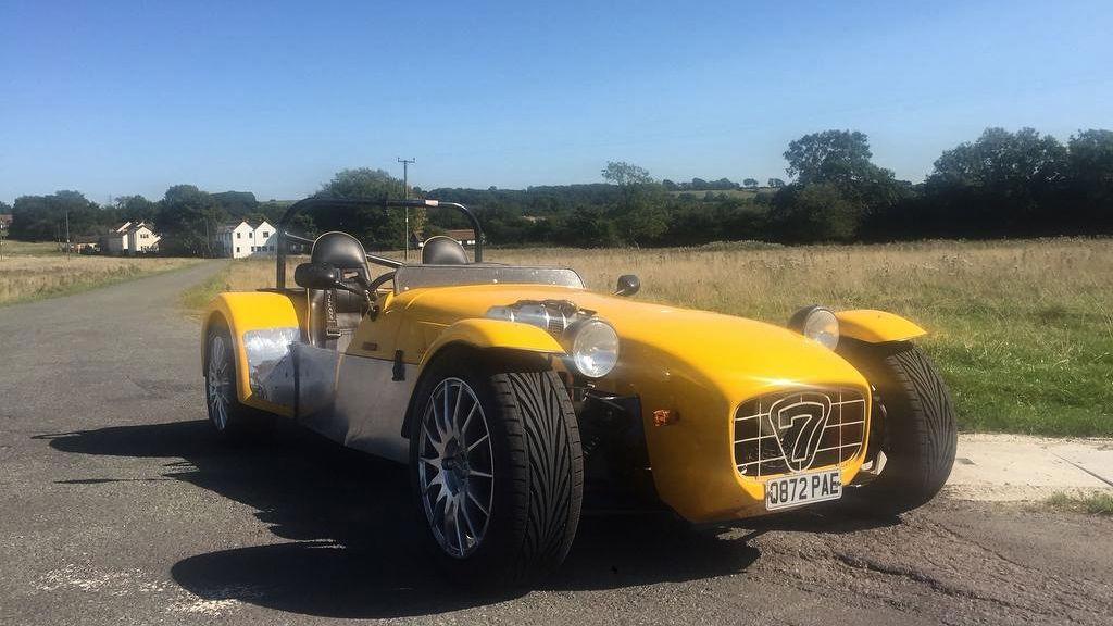 This Locust Caterham Copy Looks Like Bargain Summer Fun