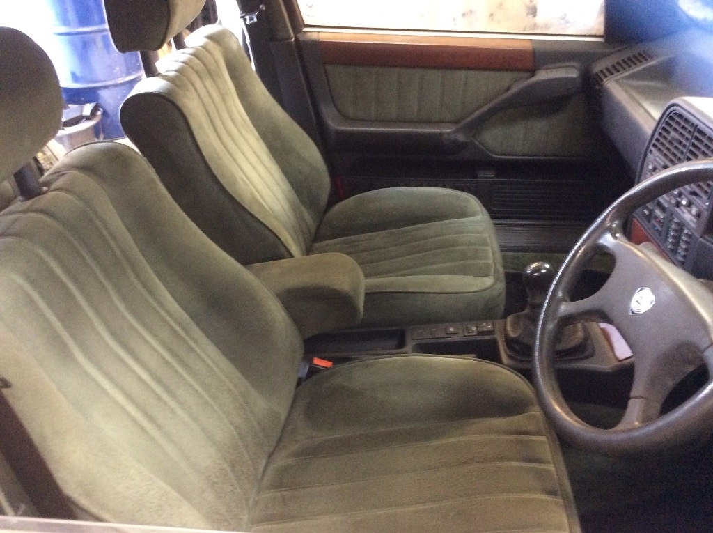 This Lancia Thema Barn Find Needs To Be Saved Immediately!