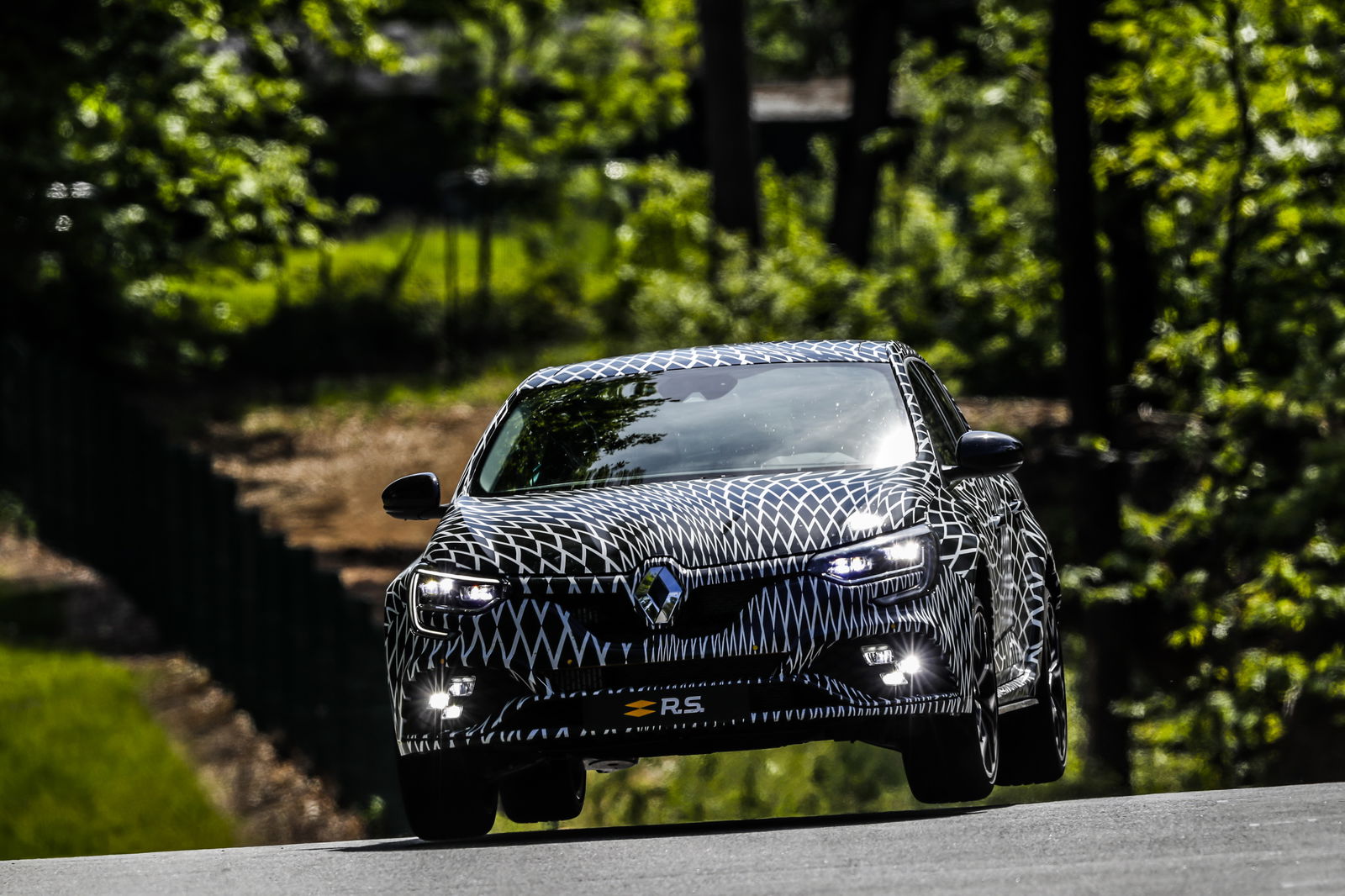 The Next Renaultsport Megane Will Have Trick Four-Wheel Steering