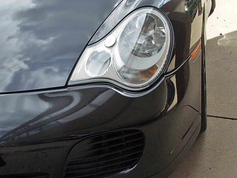 The primary fault people find with the car's design lies in the lights.