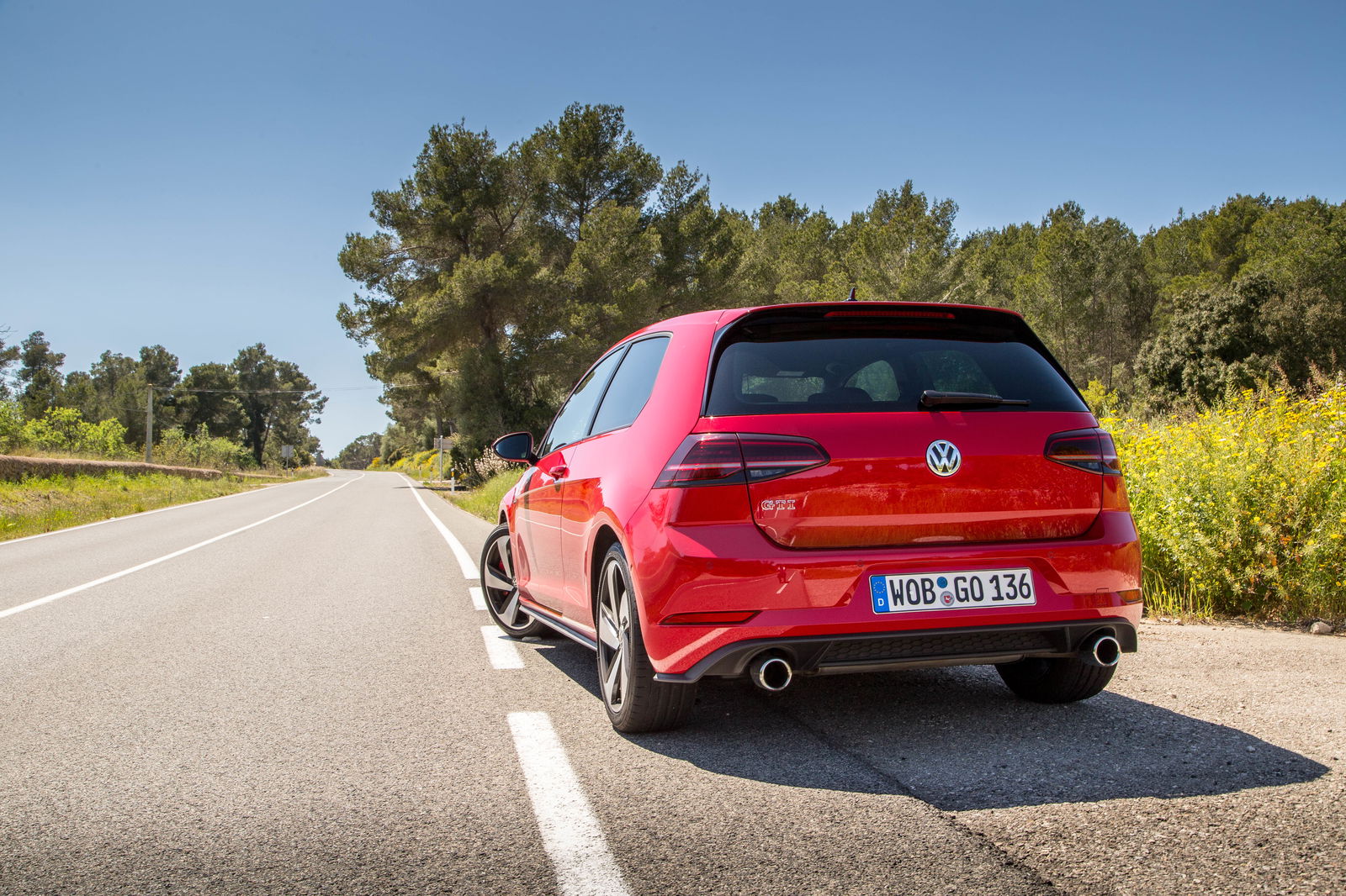 We tried out the Mk7.5 GTI Performance Pack a few months ago, and found that to be the GTI of choice